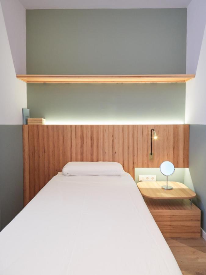 Bright Ensuite Rooms In Madrid, Sk Esterno foto