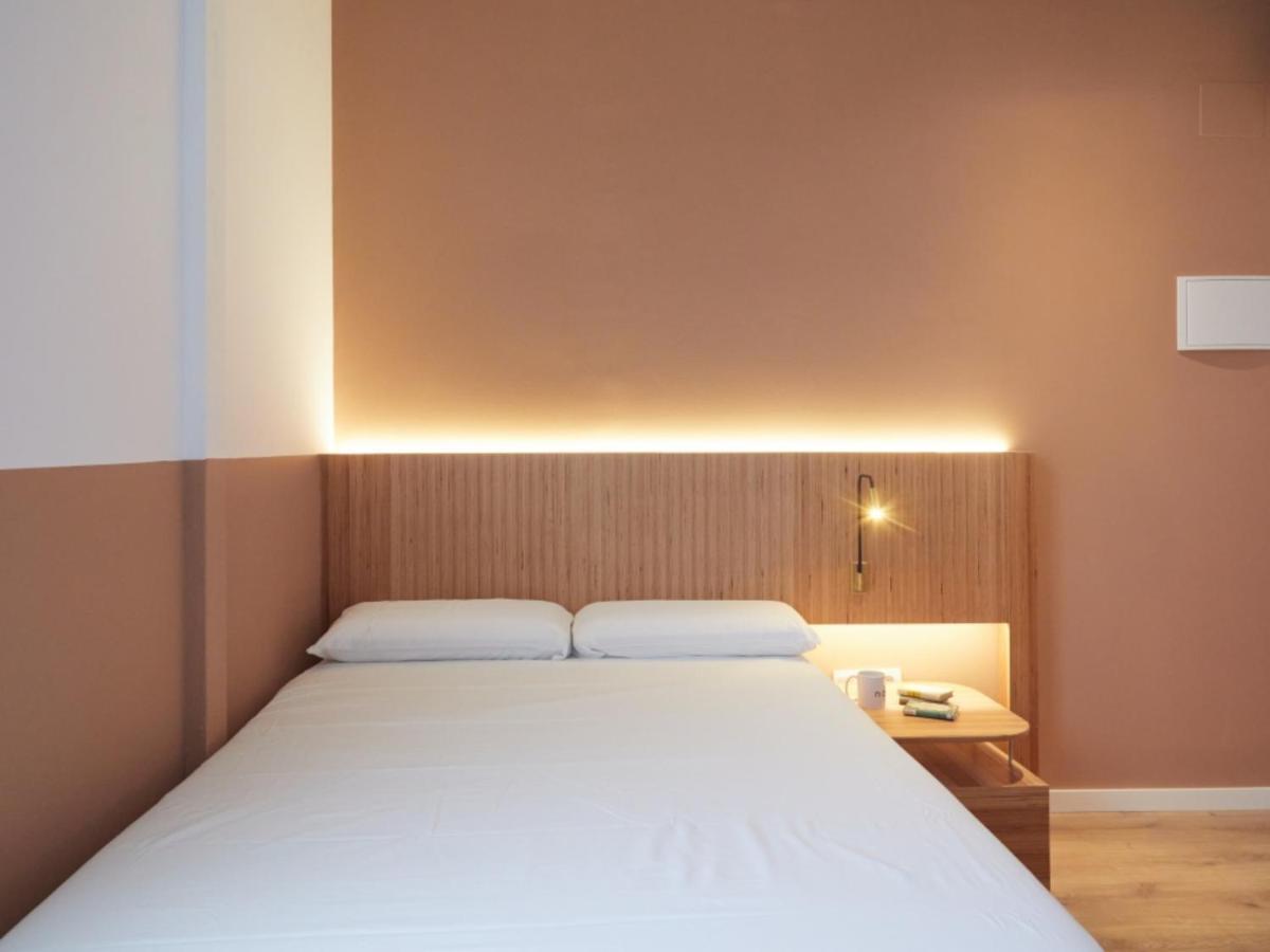 Bright Ensuite Rooms In Madrid, Sk Esterno foto