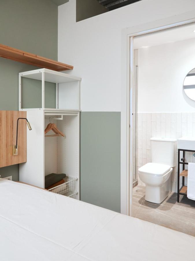 Bright Ensuite Rooms In Madrid, Sk Esterno foto